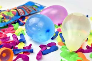 Aqua Shot Water Bomb Balloons Includes Nozzle Outdoor Garden -1 Pack of 200