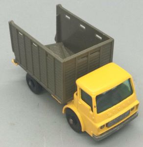 Teamsterz Die Cast Metal Cattle Truck Assorted Designs - Yellow